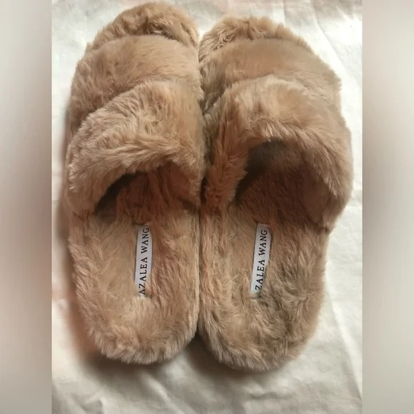 Azalea Wang Fury Slides size: 9.0 - Picture 1 of 5